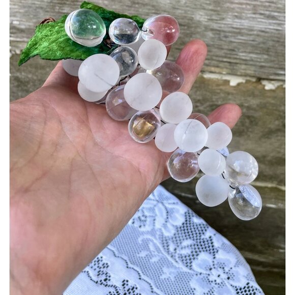 Vintage MCM Clear Frosted Small Lucite Grape Cluster Sculpture - Picture 3 of 8